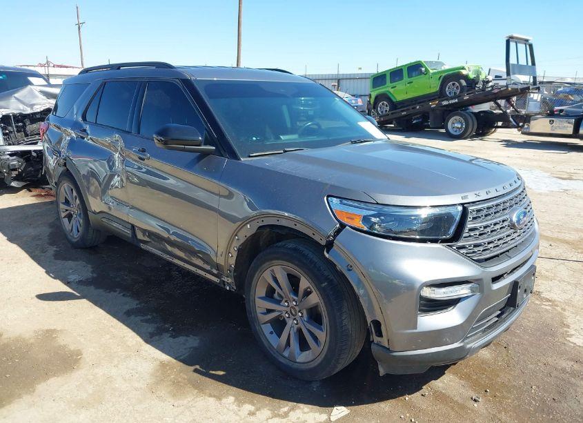 2022 Ford Explorer XLT (VIN 1FMSK7DH6NGA14474) main photo
