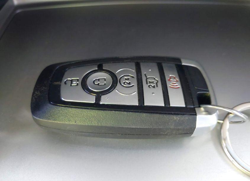 Photo 11 of 2022 Ford Explorer XLT (VIN 1FMSK7DH6NGA14474)