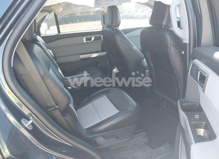 Photo 8 of 2022 Ford Explorer XLT (VIN 1FMSK7DH6NGB40205)