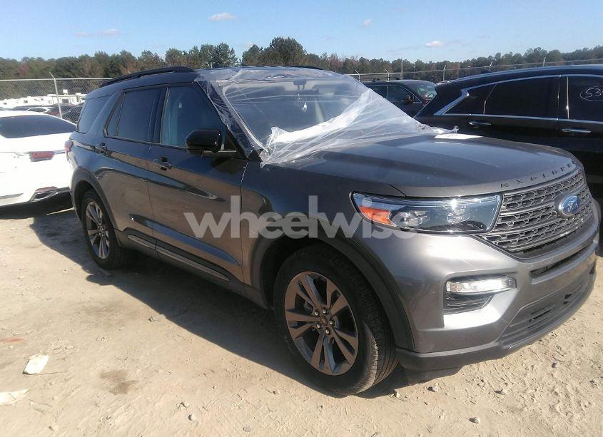 2023 Ford Explorer XLT (VIN 1FMSK7DH6PGA14834) main photo