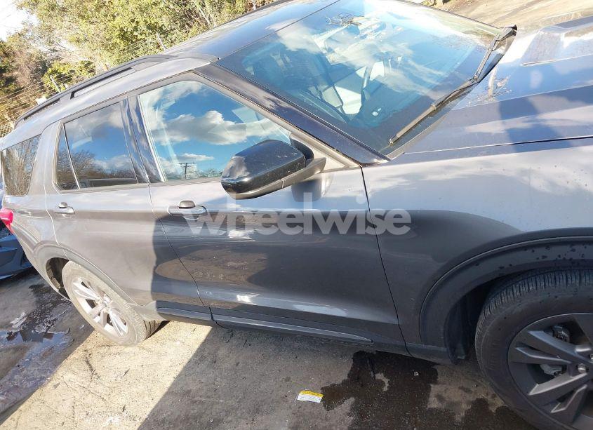 Photo 14 of 2023 Ford Explorer XLT (VIN 1FMSK7DH6PGA23159)