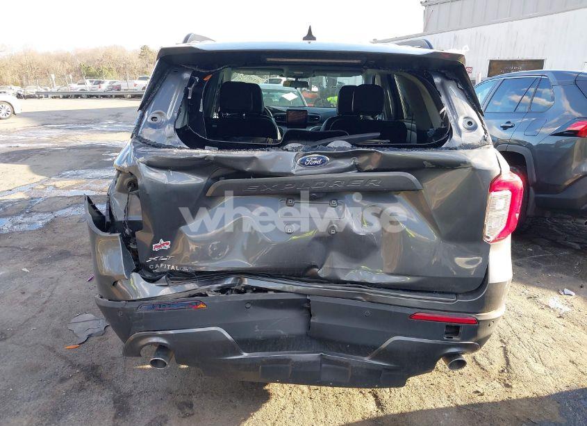 Photo 6 of 2023 Ford Explorer XLT (VIN 1FMSK7DH6PGA23159)
