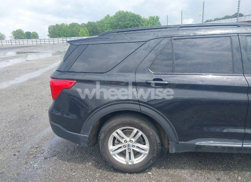 Photo 18 of 2023 Ford Explorer XLT (VIN 1FMSK7DH6PGB06591)
