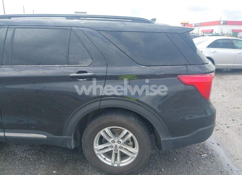 Photo 20 of 2023 Ford Explorer XLT (VIN 1FMSK7DH6PGB06591)
