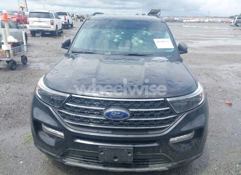 Photo 6 of 2023 Ford Explorer XLT (VIN 1FMSK7DH6PGB06591)