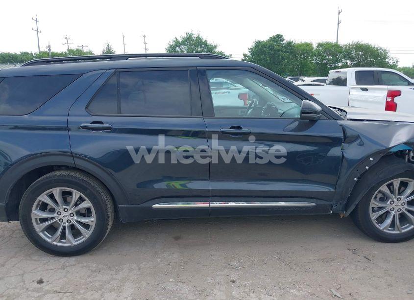 Photo 13 of 2023 Ford Explorer XLT (VIN 1FMSK7DH6PGB63891)