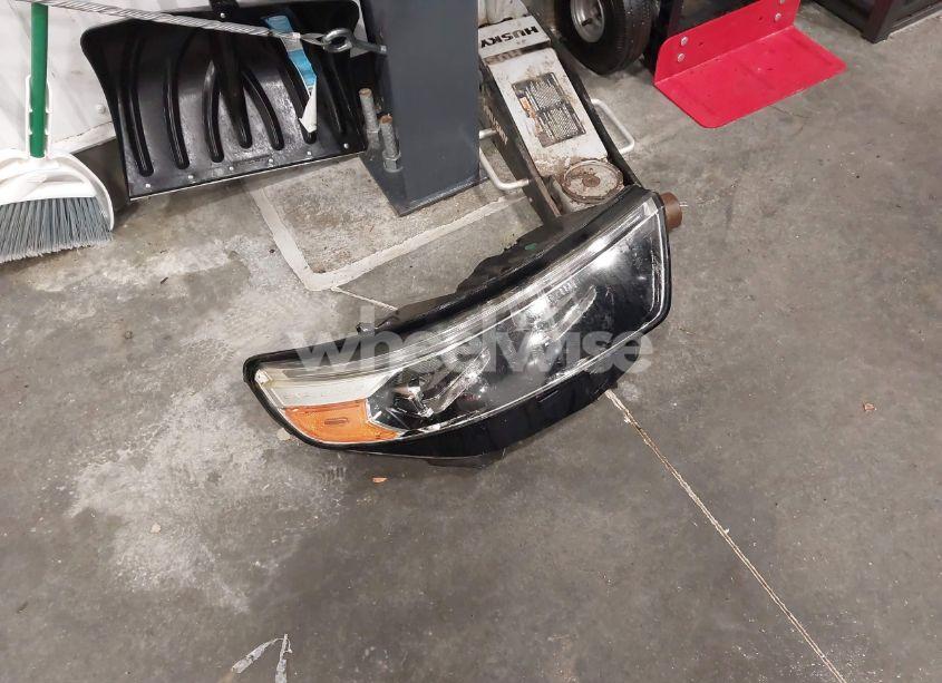 Photo 12 of 2020 Ford Explorer XLT (VIN 1FMSK7DH7LGA92002)