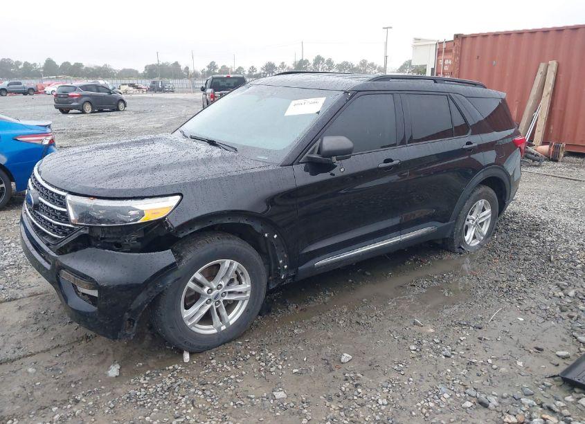 Photo 2 of 2020 Ford Explorer XLT (VIN 1FMSK7DH7LGB89510)
