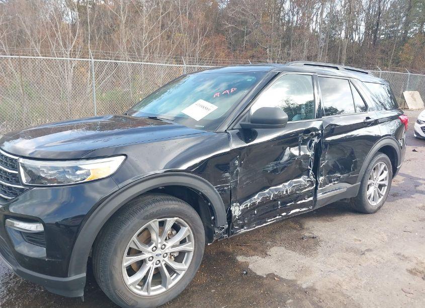 Photo 6 of 2020 Ford Explorer XLT (VIN 1FMSK7DH7LGC41928)