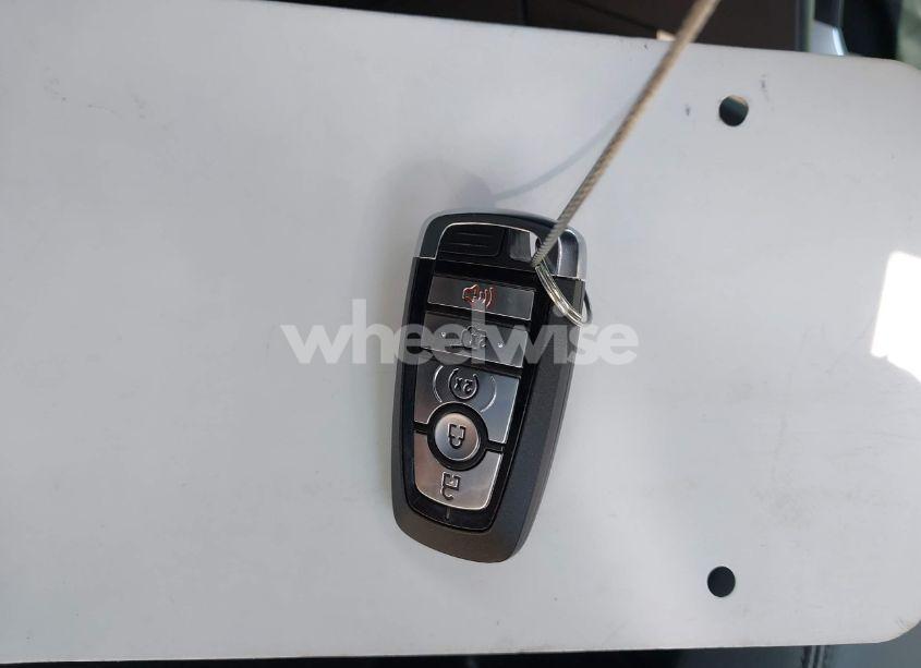 Photo 11 of 2021 Ford Explorer XLT (VIN 1FMSK7DH7MGB79108)