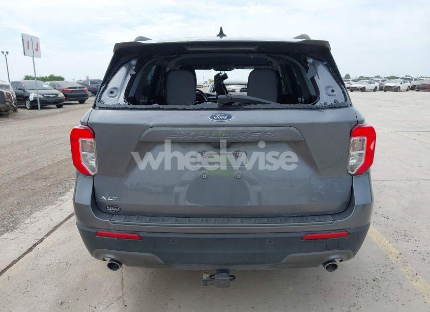 Photo 16 of 2021 Ford Explorer XLT (VIN 1FMSK7DH7MGB79108)