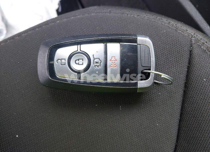 Photo 11 of 2022 Ford Explorer XLT (VIN 1FMSK7DH7NGA16072)