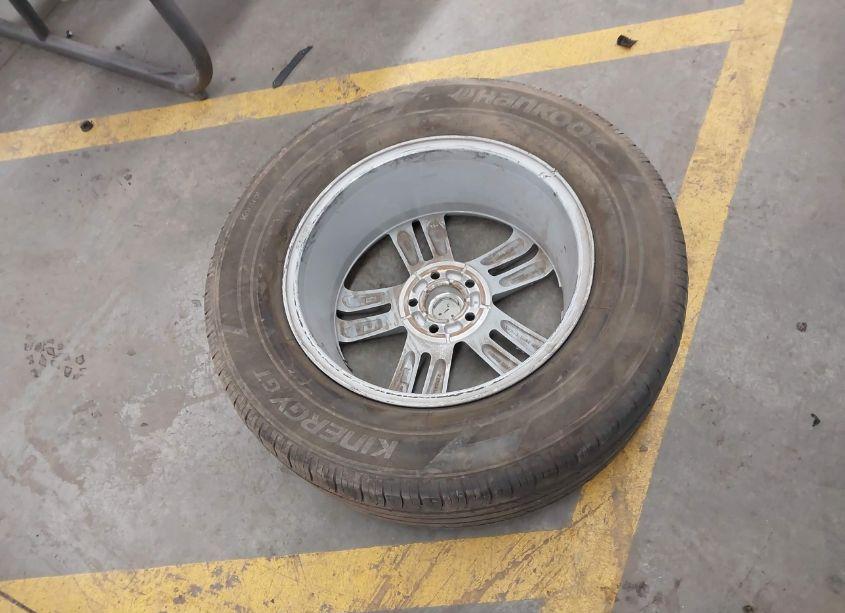 Photo 18 of 2022 Ford Explorer XLT (VIN 1FMSK7DH7NGA34152)