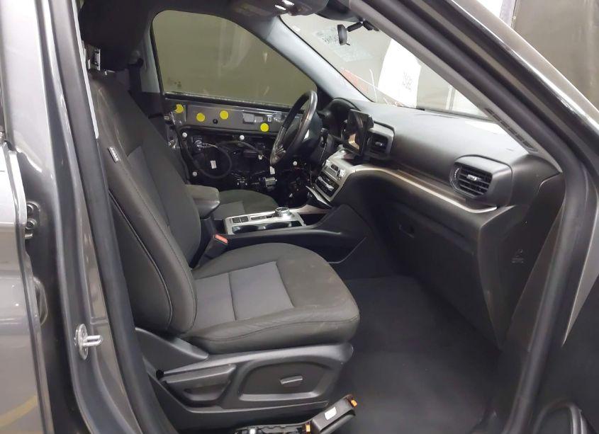 Photo 5 of 2022 Ford Explorer XLT (VIN 1FMSK7DH7NGA34152)
