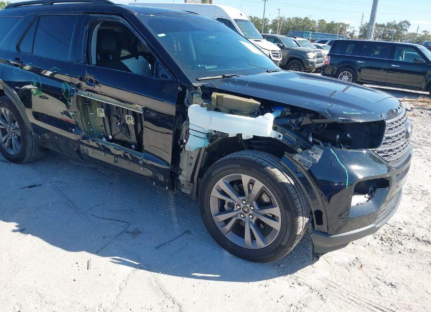 Photo 6 of 2022 Ford Explorer XLT (VIN 1FMSK7DH7NGB25910)