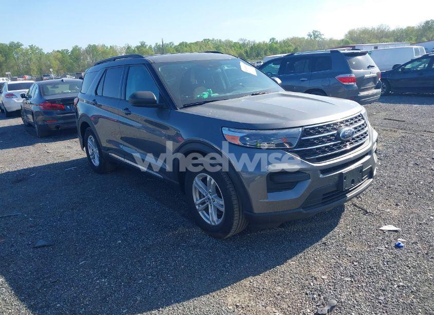 2022 Ford Explorer XLT (VIN 1FMSK7DH7NGB67316) main photo