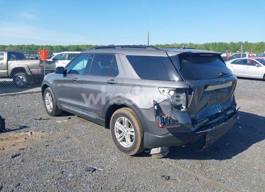 Photo 3 of 2022 Ford Explorer XLT (VIN 1FMSK7DH7NGB67316)