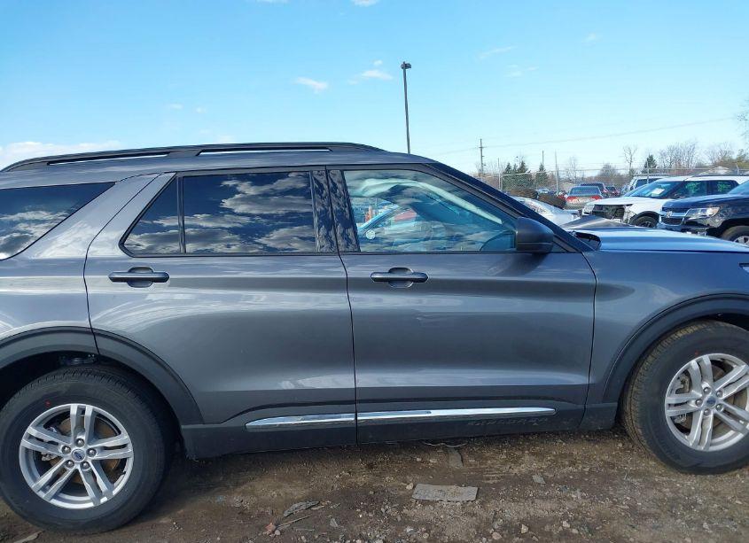 Photo 13 of 2024 Ford Explorer XLT (VIN 1FMSK7DH7RGA23206)