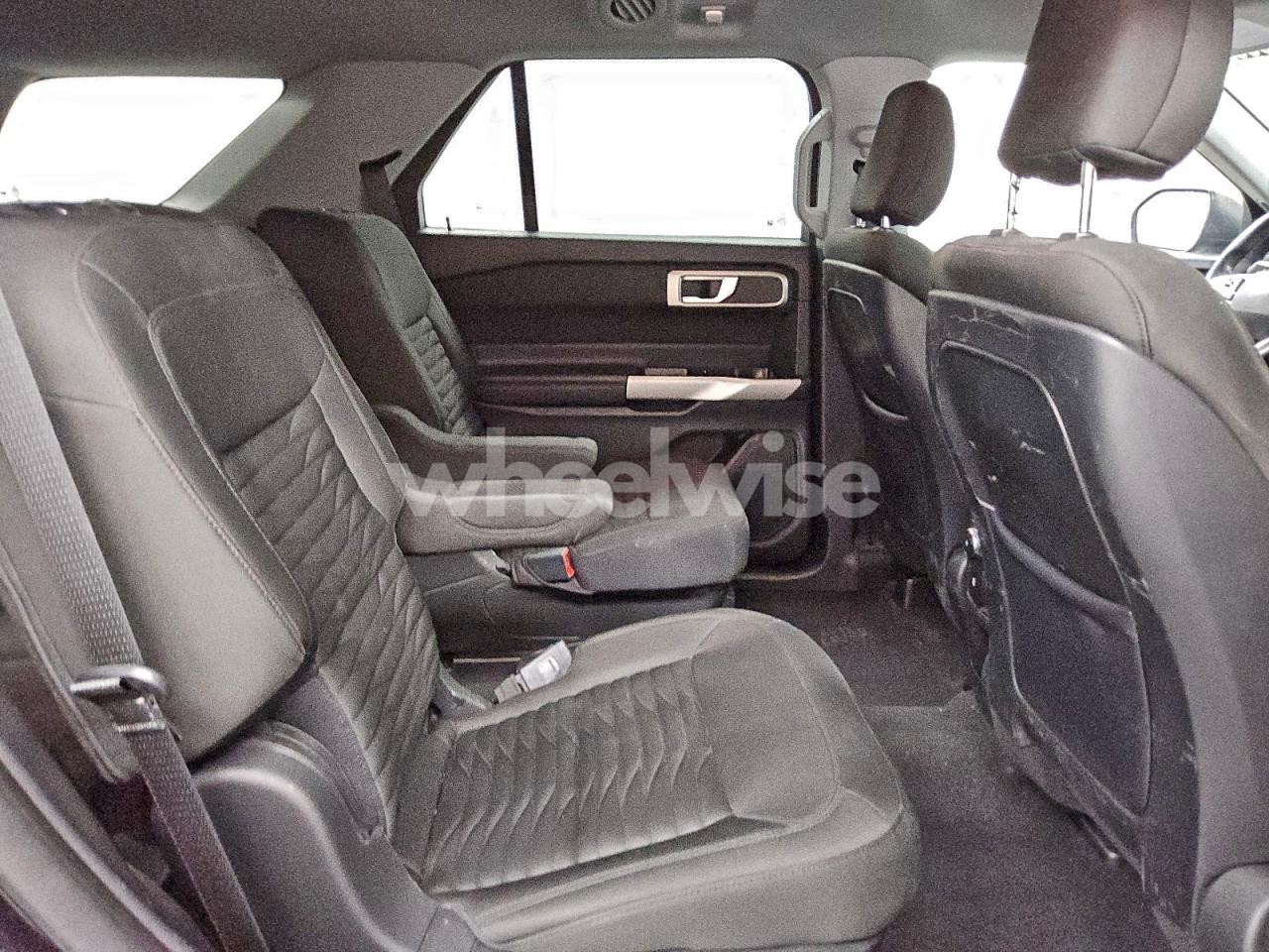 Photo 11 of 2020 FORD EXPLORER XLT (VIN 1FMSK7DH8LGC79295)