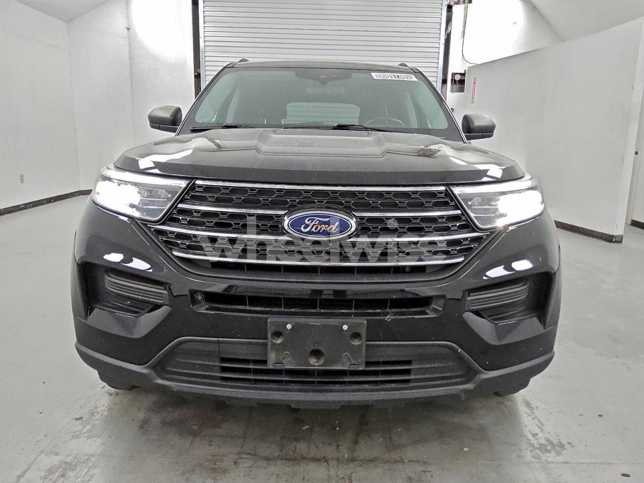 Photo 5 of 2020 FORD EXPLORER XLT (VIN 1FMSK7DH8LGC79295)