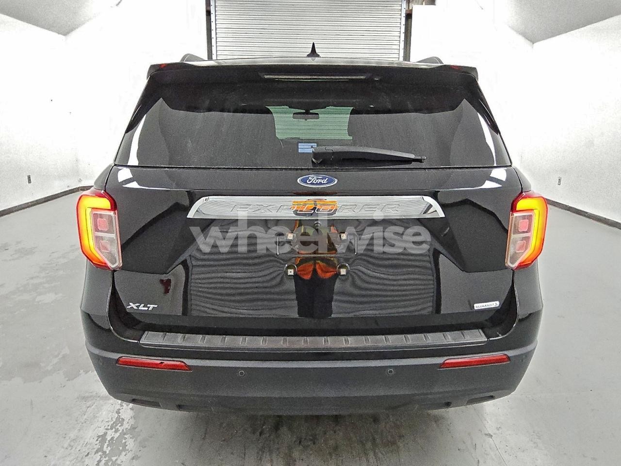 Photo 6 of 2020 FORD EXPLORER XLT (VIN 1FMSK7DH8LGC79295)