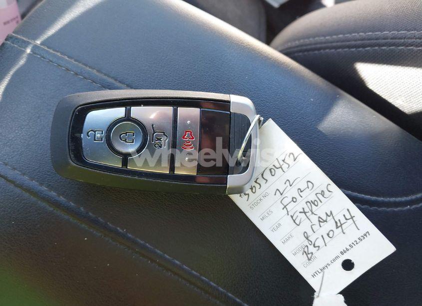 Photo 11 of 2022 Ford Explorer XLT (VIN 1FMSK7DH8NGB51044)