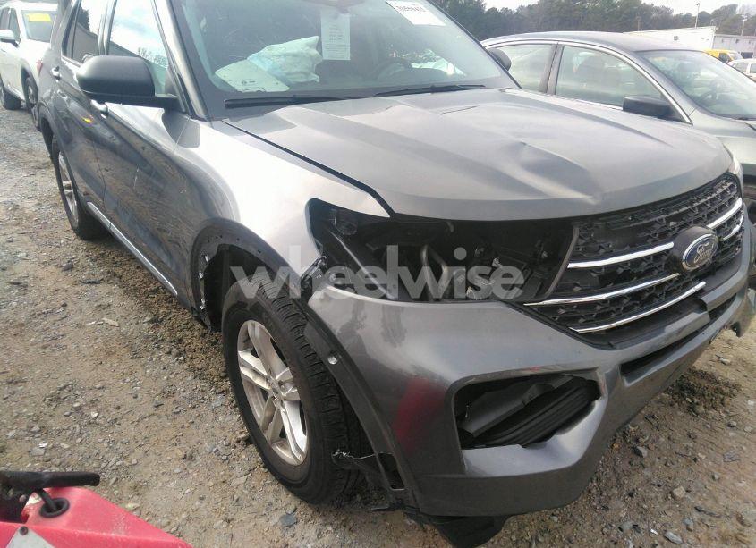 Photo 6 of 2022 Ford Explorer XLT (VIN 1FMSK7DH8NGB51044)