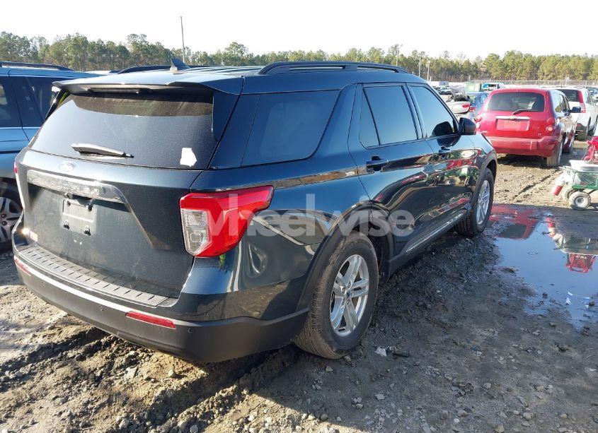 Photo 4 of 2022 Ford Explorer XLT (VIN 1FMSK7DH8NGB75800)