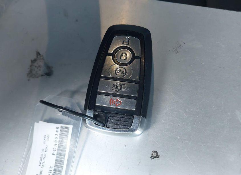 Photo 11 of 2023 Ford Explorer XLT (VIN 1FMSK7DH8PGA05388)