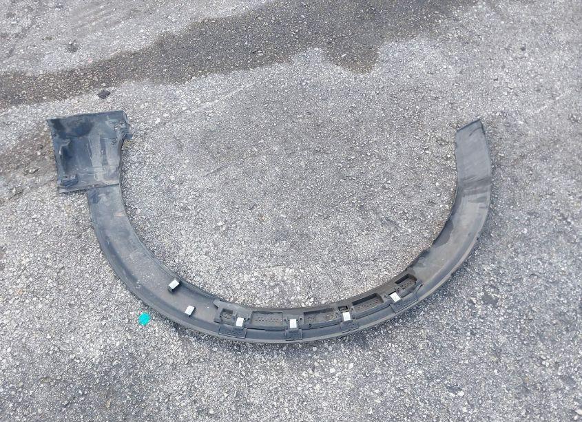 Photo 12 of 2023 Ford Explorer XLT (VIN 1FMSK7DH8PGA05388)