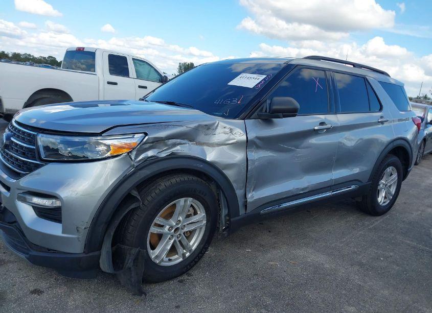 Photo 6 of 2023 Ford Explorer XLT (VIN 1FMSK7DH8PGA05388)