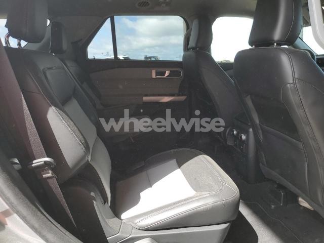 Photo 11 of 2023 FORD EXPLORER XLT (VIN 1FMSK7DH8PGA16083)