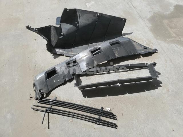 Photo 13 of 2023 FORD EXPLORER XLT (VIN 1FMSK7DH8PGA16083)