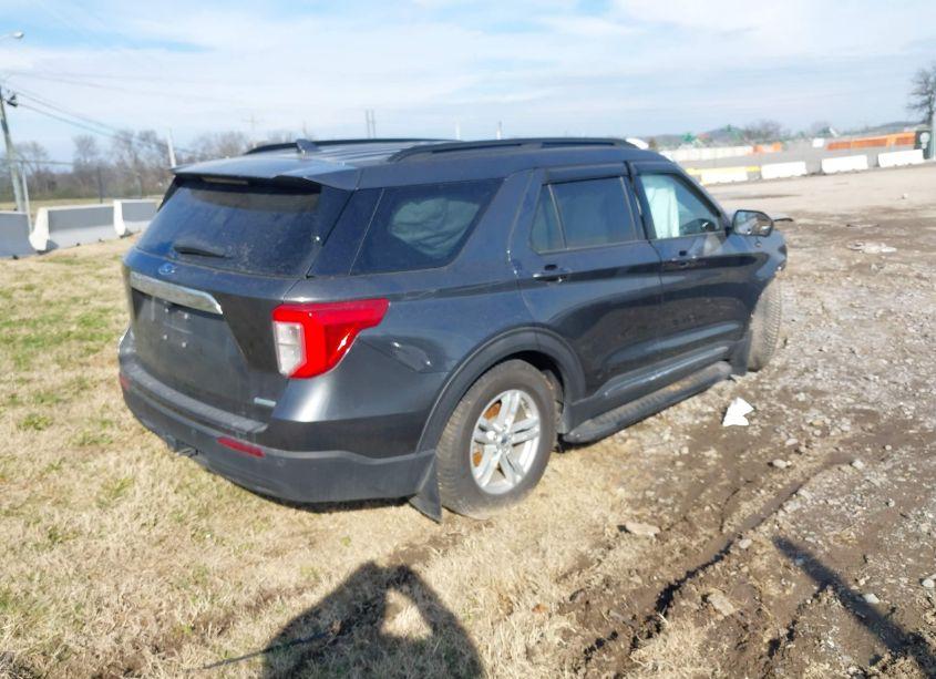 Photo 4 of 2020 Ford Explorer XLT (VIN 1FMSK7DH9LGB18454)