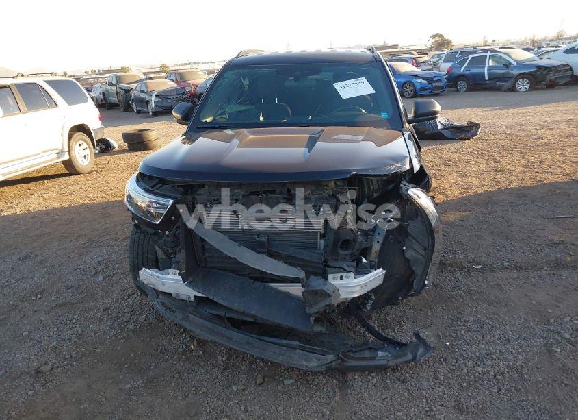 Photo 13 of 2020 Ford Explorer XLT (VIN 1FMSK7DH9LGC47794)