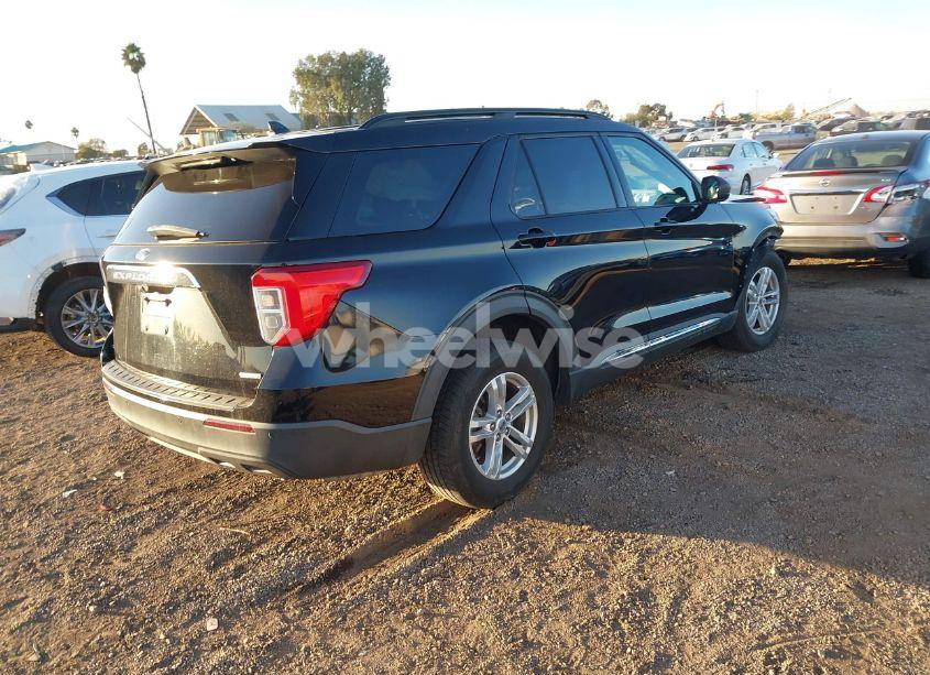 Photo 4 of 2020 Ford Explorer XLT (VIN 1FMSK7DH9LGC47794)