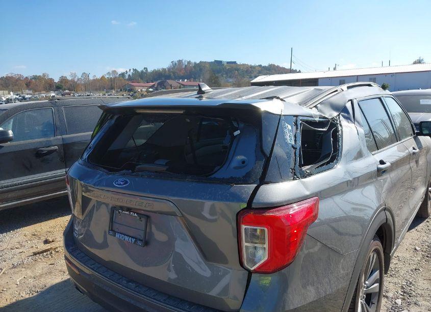 Photo 6 of 2021 Ford Explorer XLT (VIN 1FMSK7DH9MGA02334)
