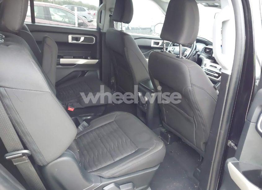 Photo 8 of 2021 Ford Explorer XLT (VIN 1FMSK7DH9MGB40648)