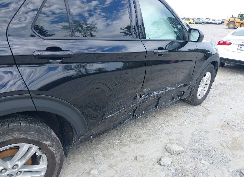 Photo 6 of 2023 Ford Explorer XLT (VIN 1FMSK7DH9PGB29296)