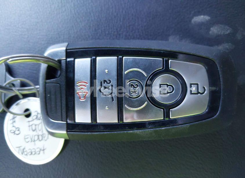 Photo 11 of 2023 Ford Explorer XLT (VIN 1FMSK7DH9PGB88249)