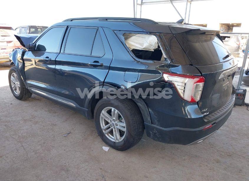 Photo 3 of 2023 Ford Explorer XLT (VIN 1FMSK7DH9PGB88249)