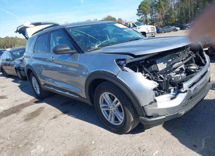 2024 Ford Explorer XLT (VIN 1FMSK7DH9RGA35910) main photo