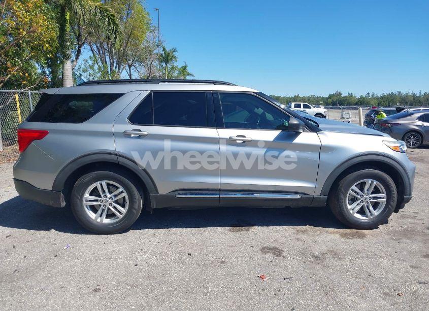 Photo 13 of 2020 Ford Explorer XLT (VIN 1FMSK7DHXLGC75846)