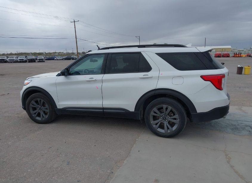 Photo 14 of 2021 Ford Explorer XLT (VIN 1FMSK7DHXMGB95433)