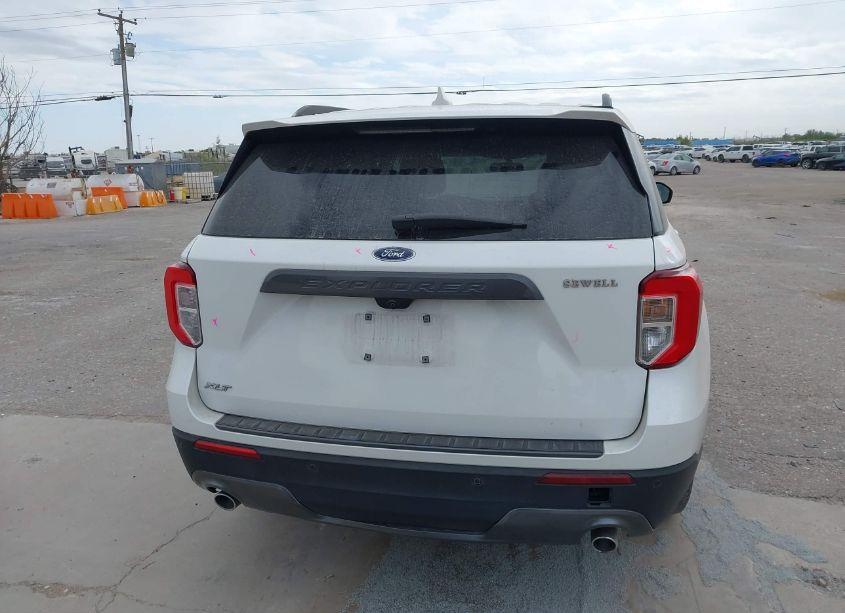 Photo 16 of 2021 Ford Explorer XLT (VIN 1FMSK7DHXMGB95433)