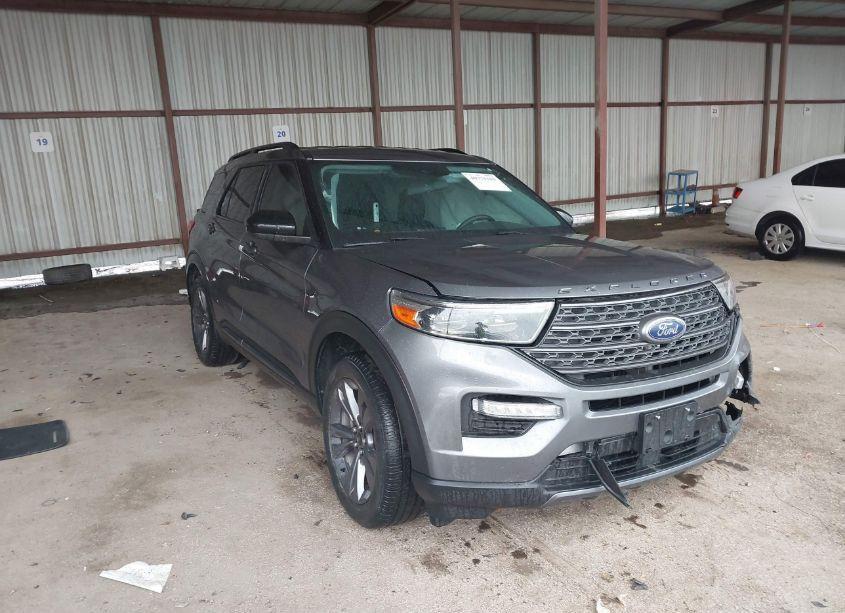 2022 Ford Explorer XLT (VIN 1FMSK7DHXNGA20603) main photo