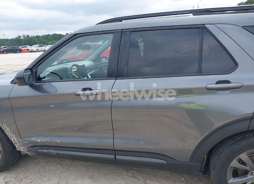 Photo 14 of 2022 Ford Explorer XLT (VIN 1FMSK7DHXNGB36481)