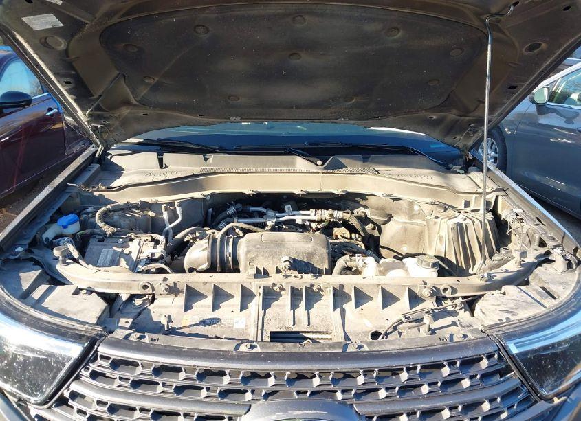 Photo 10 of 2022 Ford Explorer XLT (VIN 1FMSK7DHXNGB95224)