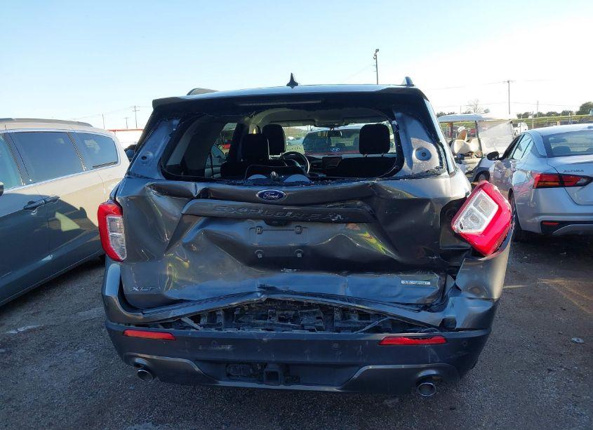 Photo 16 of 2022 Ford Explorer XLT (VIN 1FMSK7DHXNGB95224)