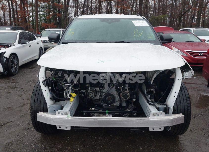 Photo 12 of 2022 Ford Explorer XLT (VIN 1FMSK7DHXNGC13513)